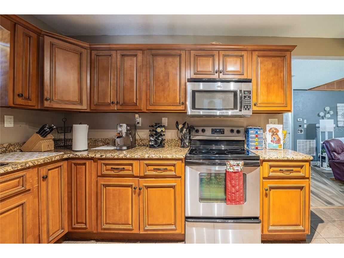 800 Avenue L SE Winter Haven FL 33880 TB8457206 image11