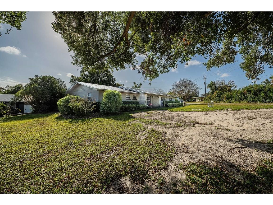 800 Avenue L SE Winter Haven FL 33880 TB8457206 image32