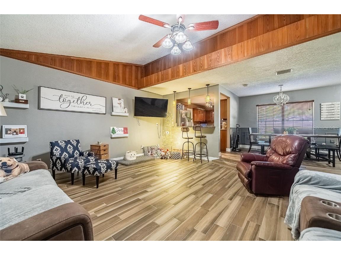 800 Avenue L SE Winter Haven FL 33880 TB8457206 image6