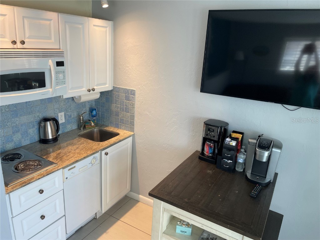 800 Bayway Boulevard #14 Clearwater Beach FL 33767 TB8392983 image14