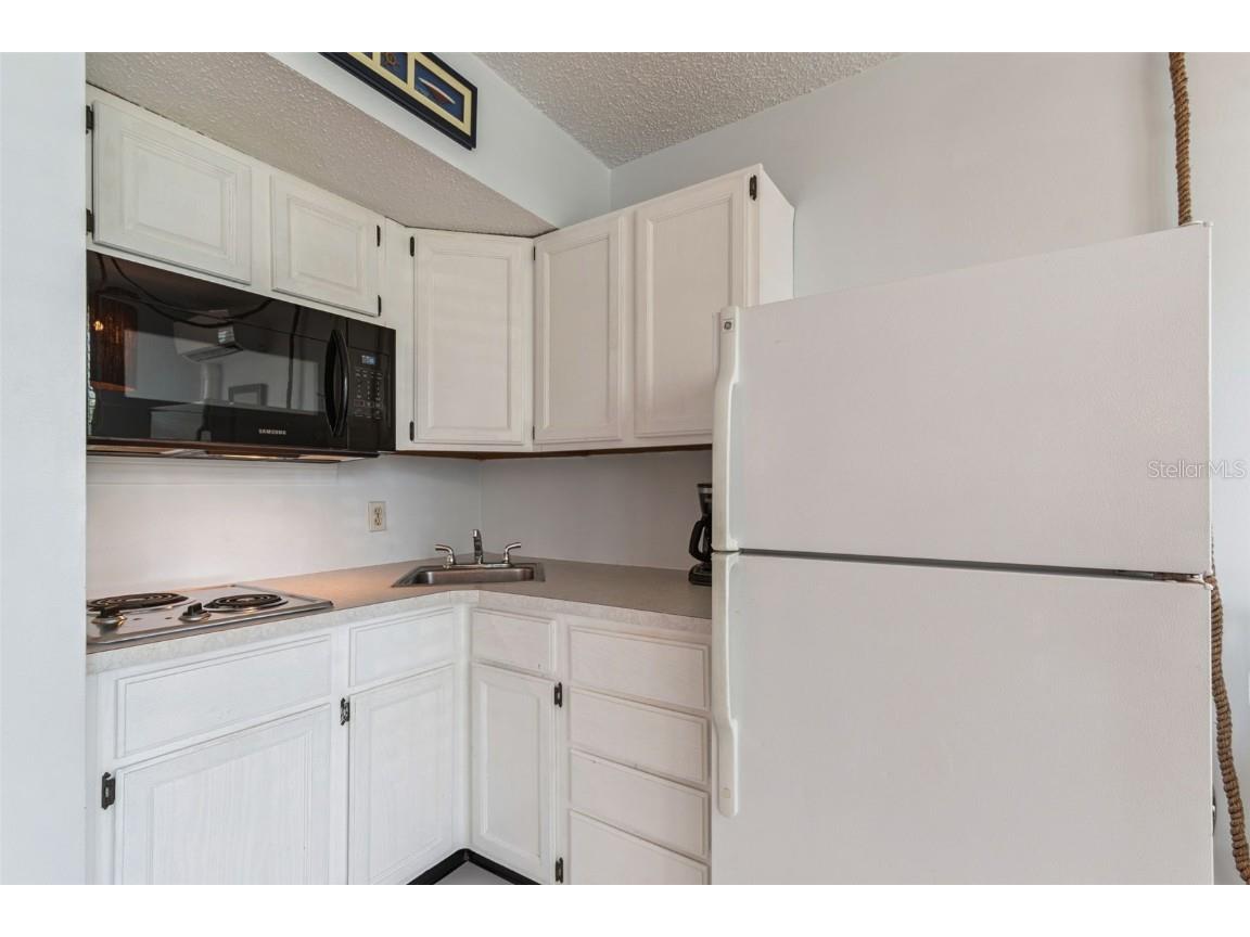 800 Bayway Boulevard #17 Clearwater Beach FL 33767 TB8413815 image17