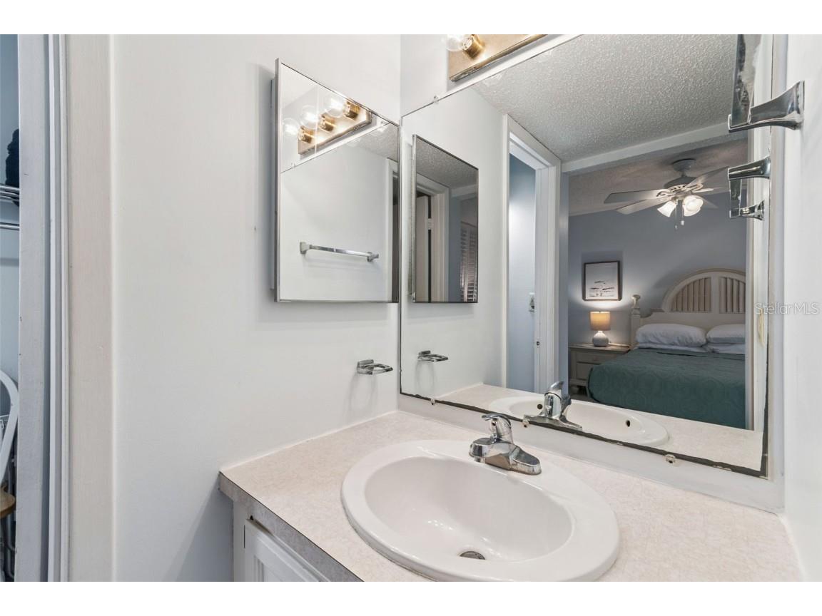 800 Bayway Boulevard #17 Clearwater Beach FL 33767 TB8413815 image27