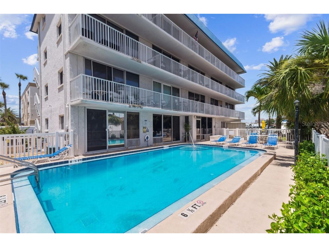 800 Bayway Boulevard #17 Clearwater Beach FL 33767 TB8413815 image6