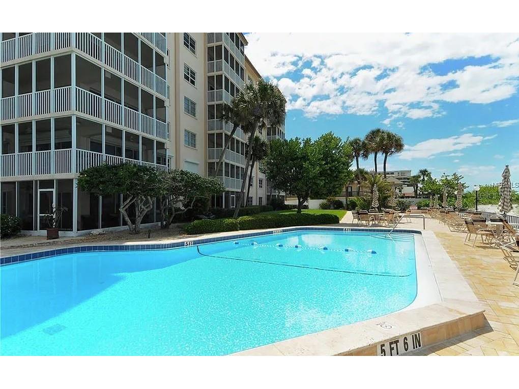 800 Benjamin Franklin Drive #108 Sarasota FL 34236 - GULF OF MEXICO A4572441 image1