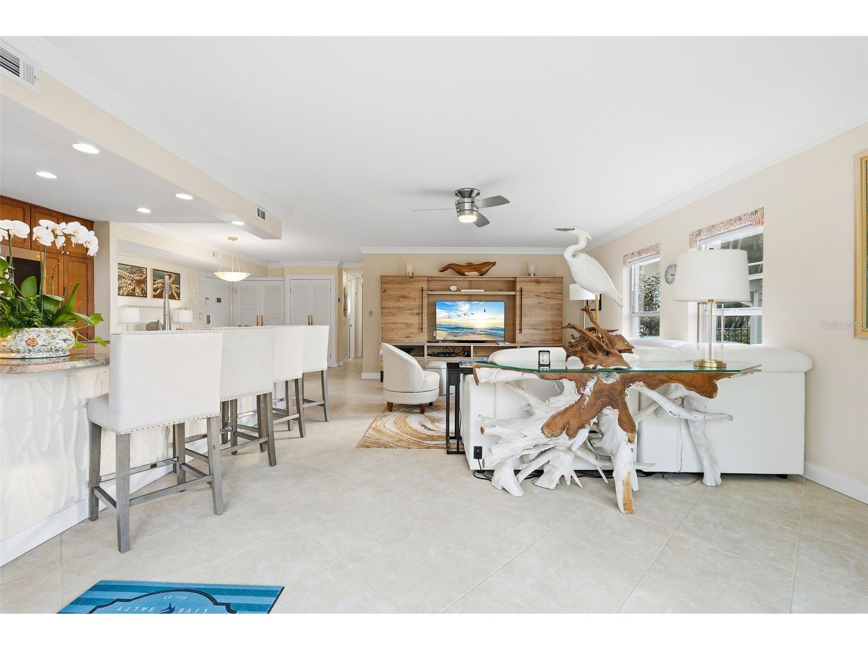 800 Benjamin Franklin Drive #110 Sarasota FL 34236 A4680696 image10