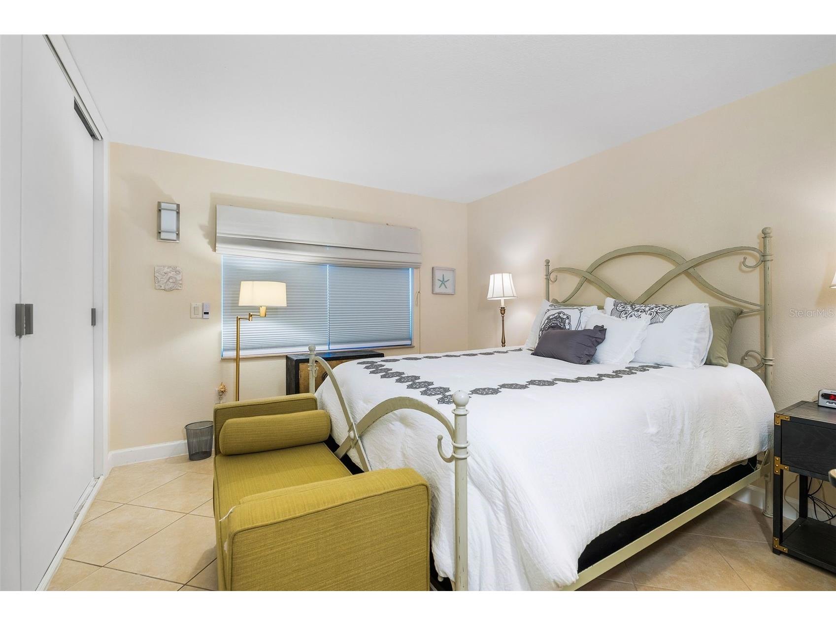 800 Benjamin Franklin Drive #110 Sarasota FL 34236 A4680696 image17