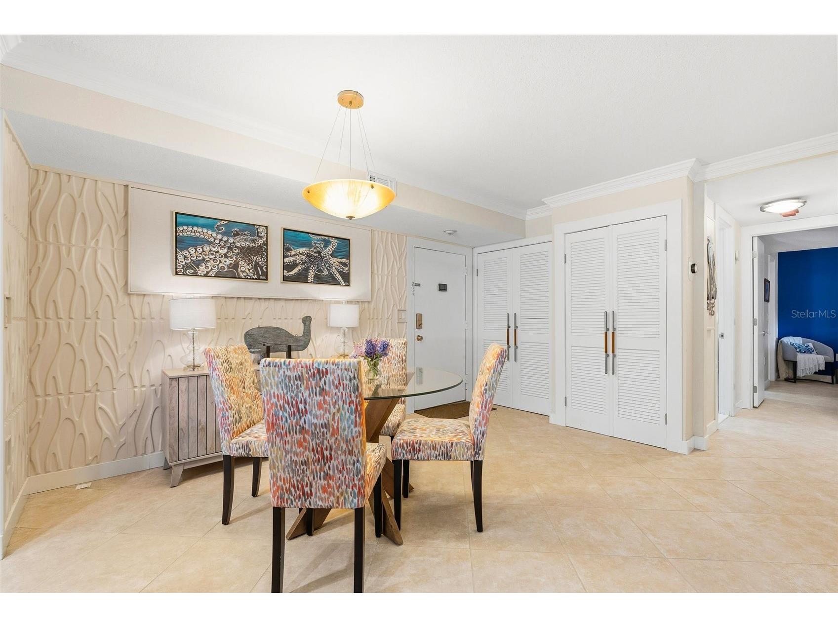 800 Benjamin Franklin Drive #110 Sarasota FL 34236 A4680696 image8