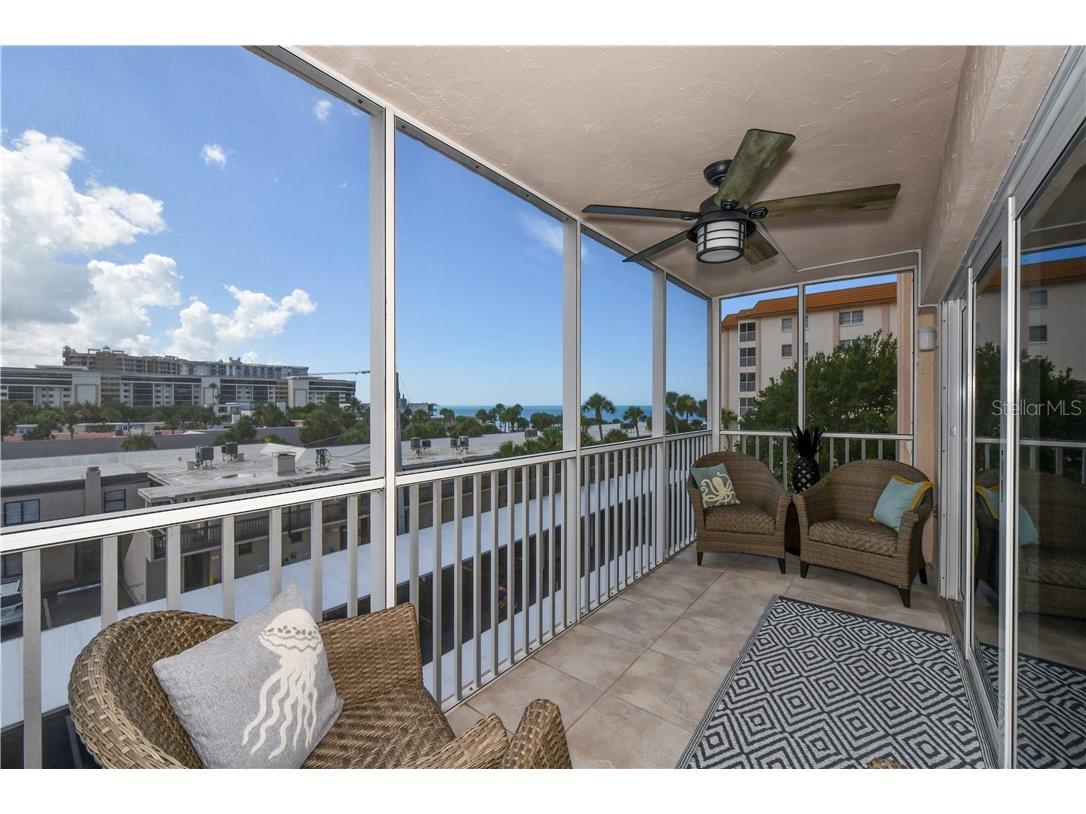 800 Benjamin Franklin Drive #403 Sarasota FL 34236 T3194049 image23