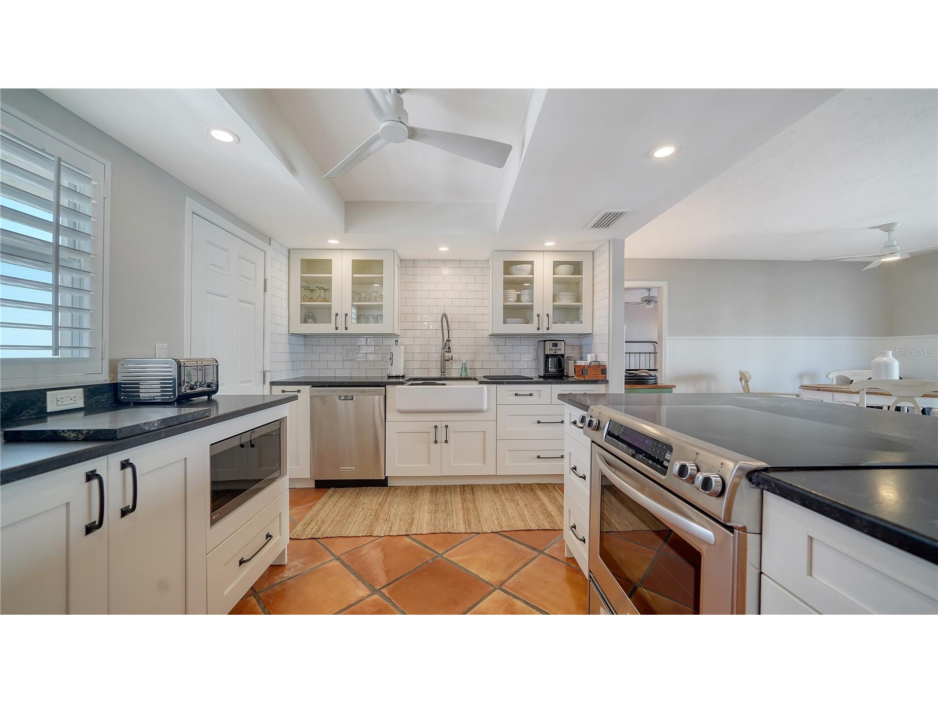 800 Benjamin Franklin Drive #406 Sarasota FL 34236 A4692189 image13