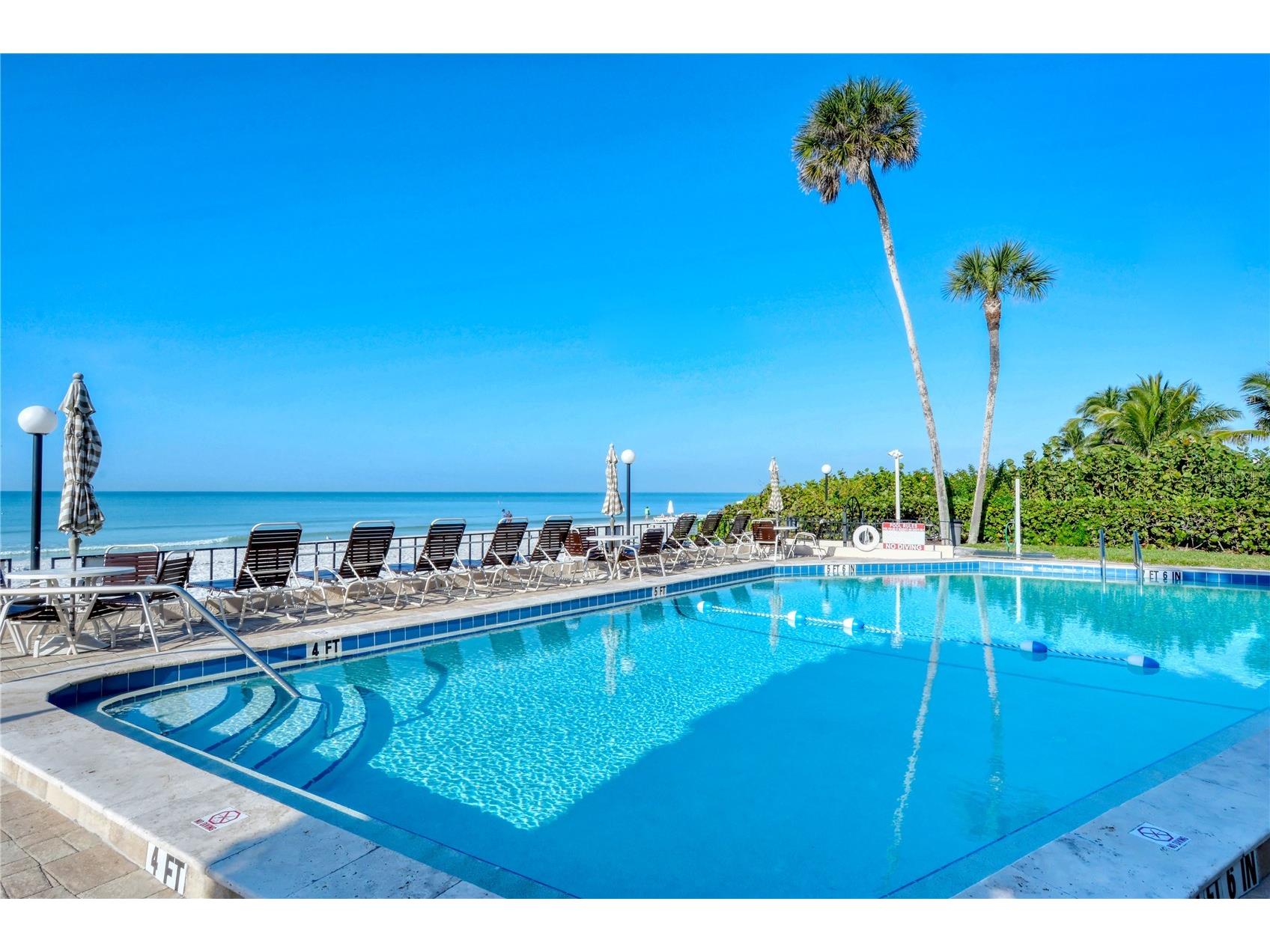 800 Benjamin Franklin Drive #406 Sarasota FL 34236 A4692189 image32