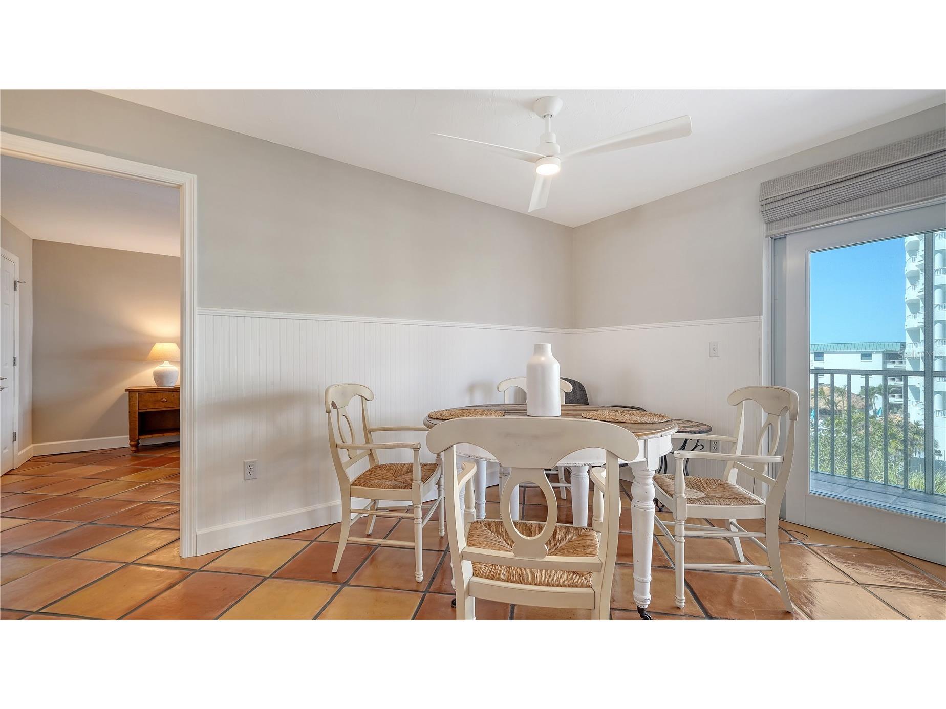800 Benjamin Franklin Drive #406 Sarasota FL 34236 A4692189 image9
