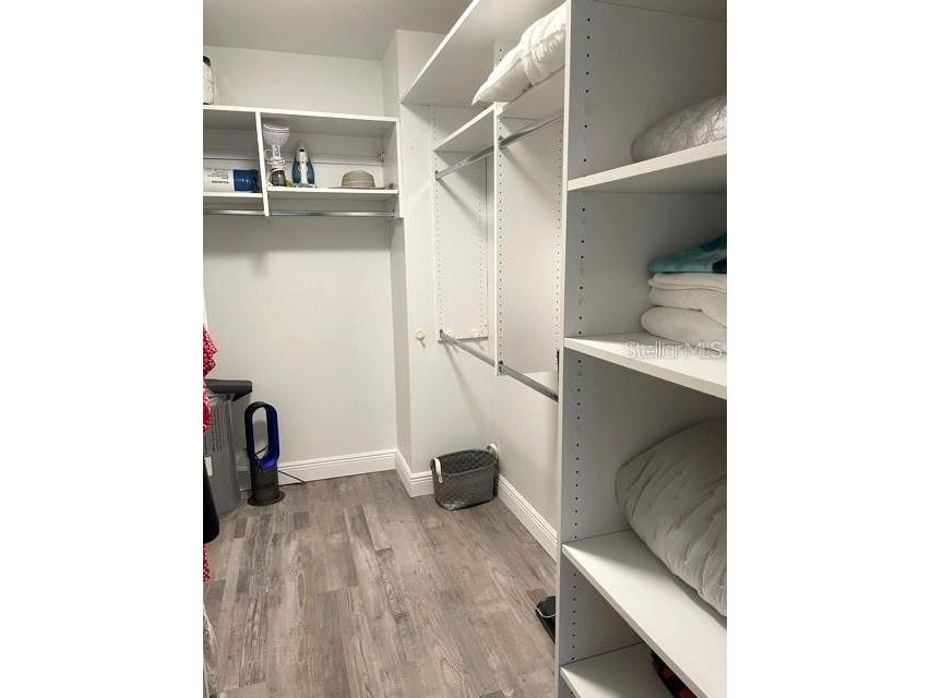 800 Benjamin Franklin Drive #504 Sarasota FL 34236 A4619645 image5