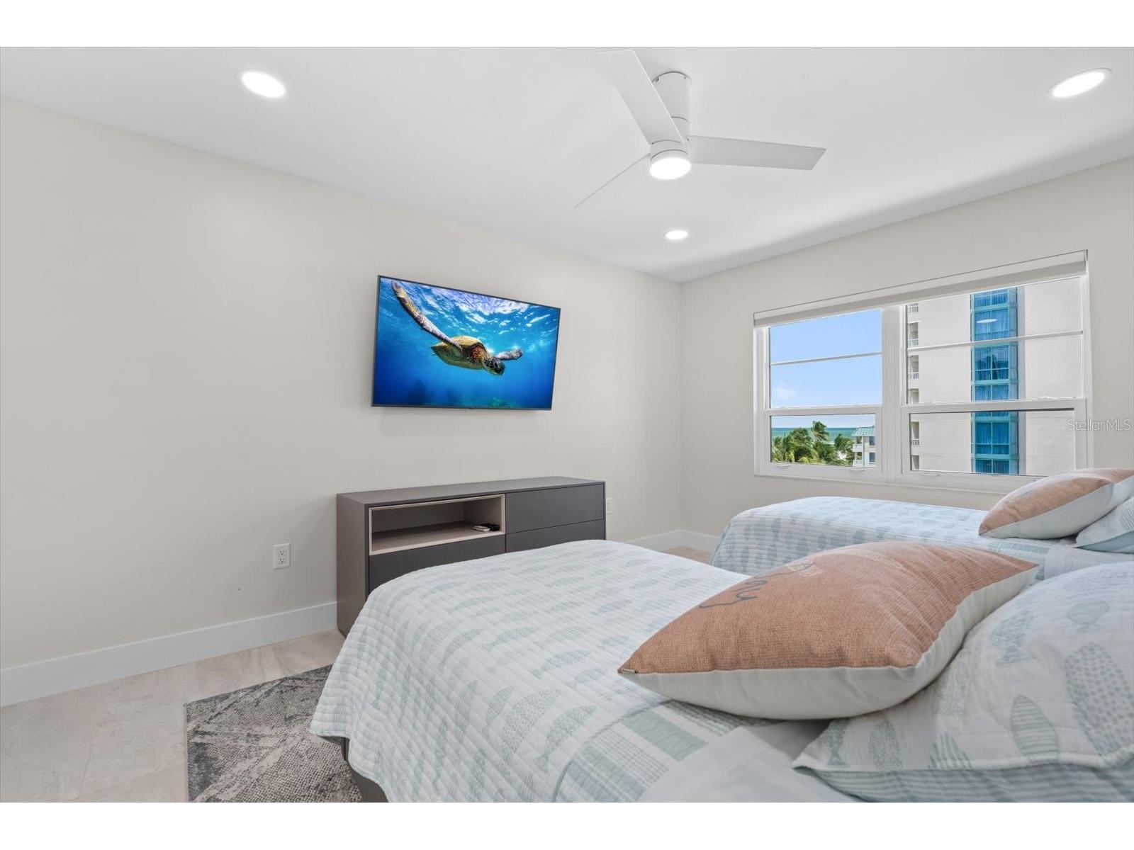 800 Benjamin Franklin Drive #505 Sarasota FL 34236 A4695740 image18