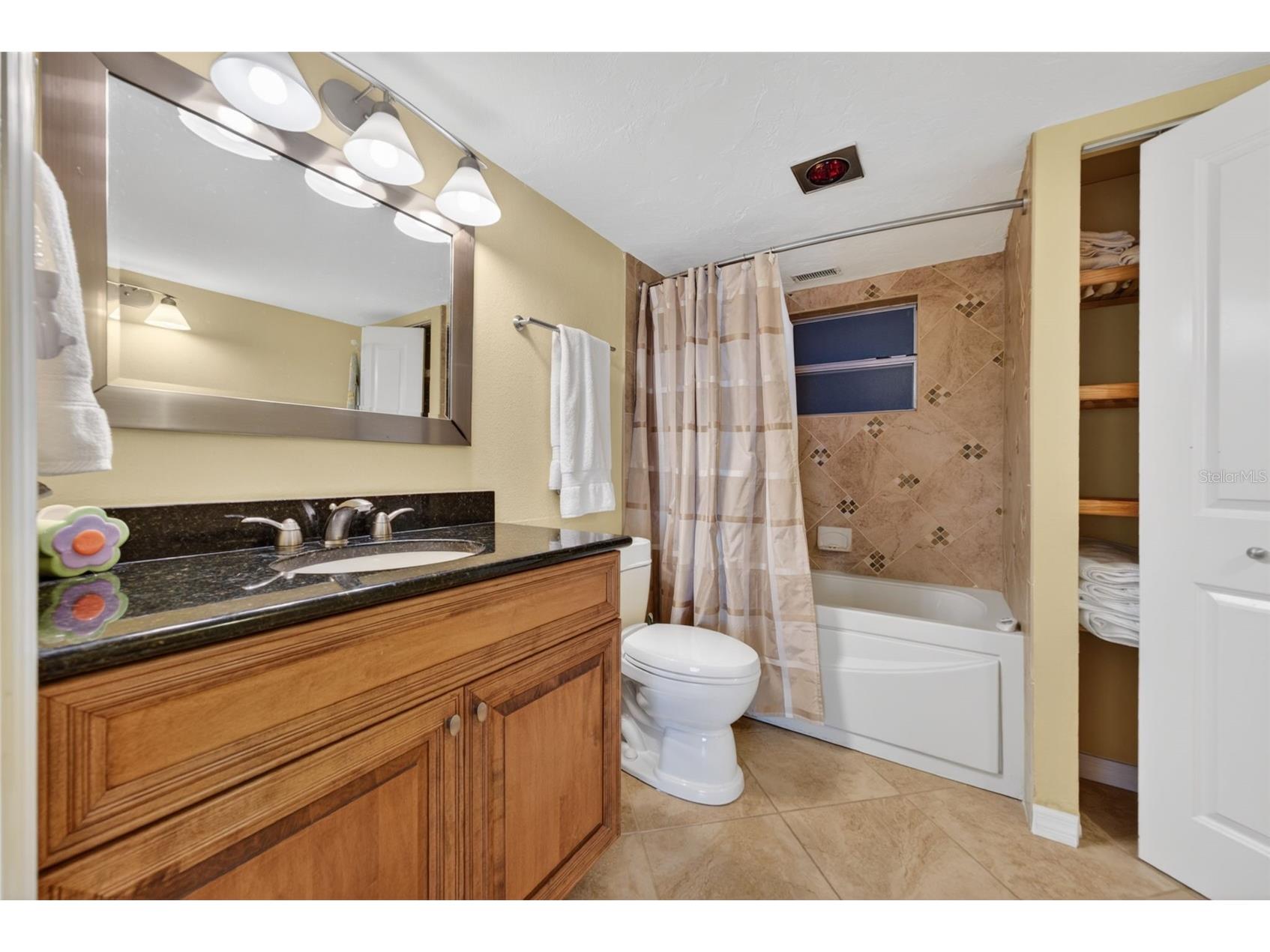 800 Benjamin Franklin Drive #509 Sarasota FL 34236 A4691604 image28