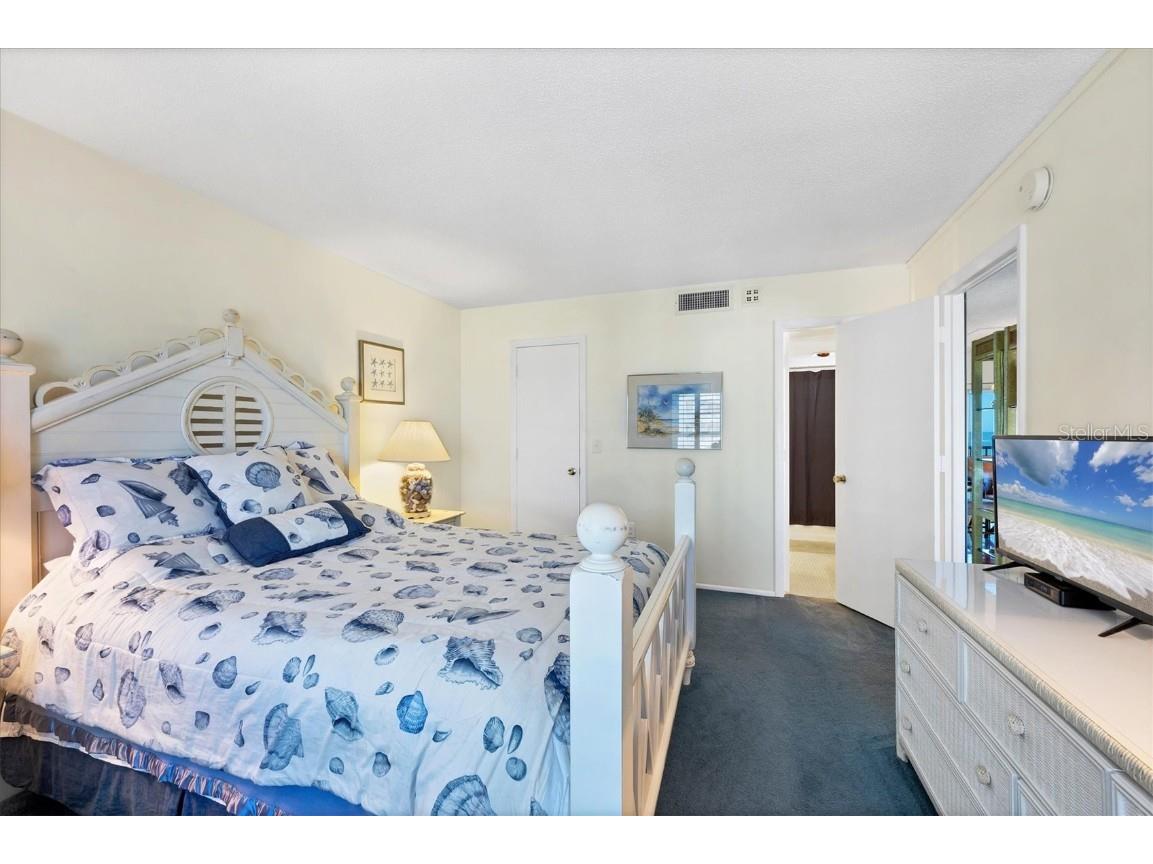 800 Benjamin Franklin Drive #607 Sarasota FL 34236 - GULF OF MEXICO A4669063 image23