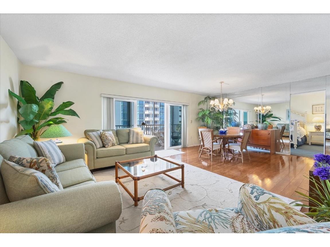 800 Benjamin Franklin Drive #607 Sarasota FL 34236 - GULF OF MEXICO A4669063 image4