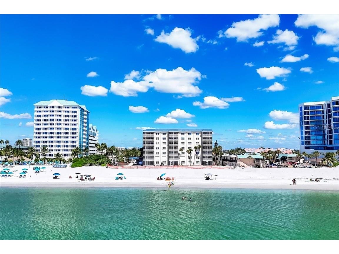 800 Benjamin Franklin Drive #607 Sarasota FL 34236 - GULF OF MEXICO A4669063 image41