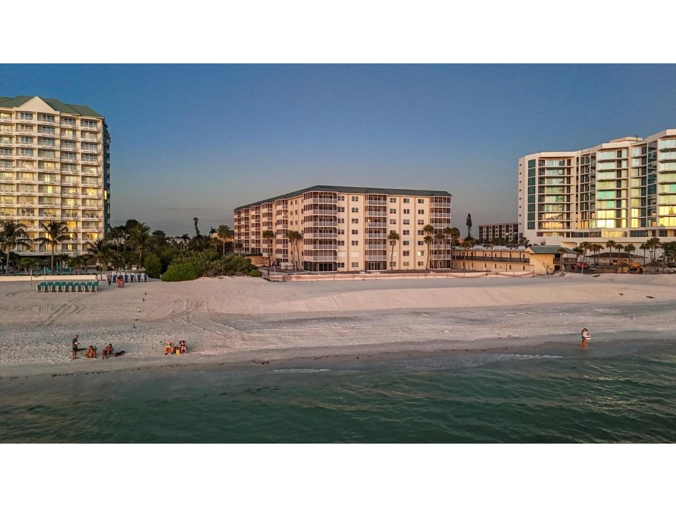 800 Benjamin Franklin Drive #607 Sarasota FL 34236 - GULF OF MEXICO A4669063 image42