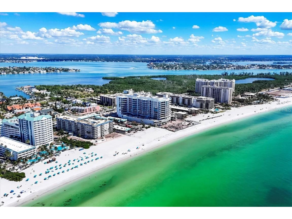 800 Benjamin Franklin Drive #607 Sarasota FL 34236 - GULF OF MEXICO A4669063 image43