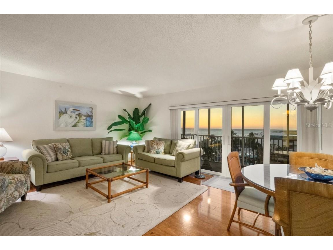 800 Benjamin Franklin Drive #607 Sarasota FL 34236 - GULF OF MEXICO A4669063 image7