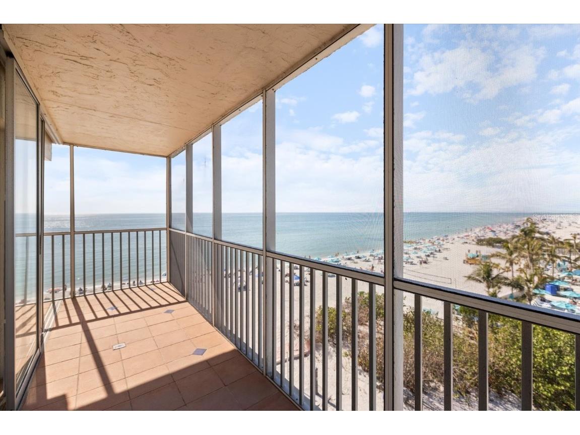 800 Benjamin Franklin Drive #608 Sarasota FL 34236 A4640012 image24