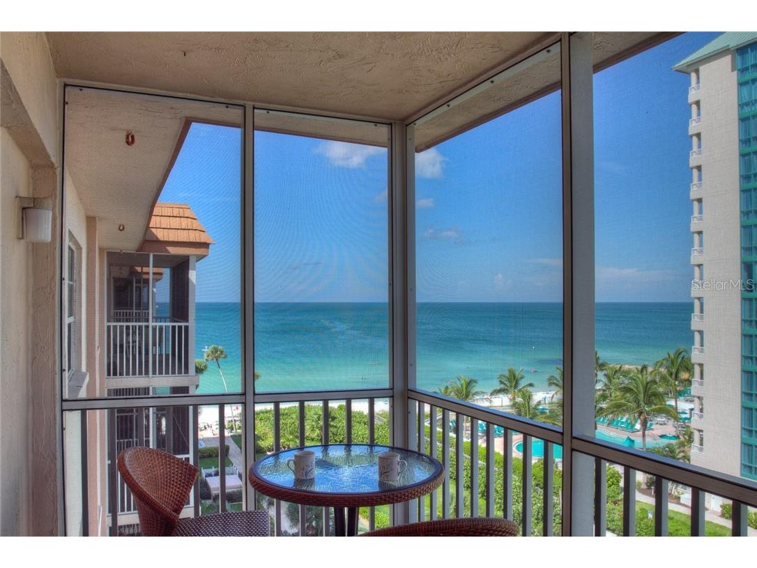 800 Benjamin Franklin Drive #704 Sarasota FL 34236 A4162708 image12