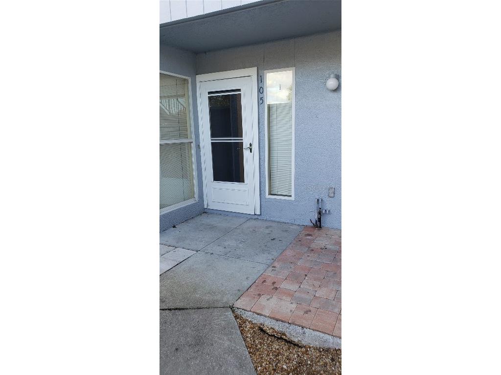 800 Bird Bay Drive W #105 Venice FL 34285 N6130148 image1