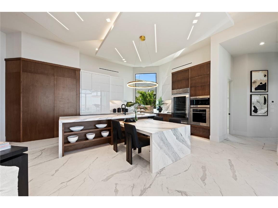 800 Blue Shell Loop Sarasota FL 34240 A4646528 image18