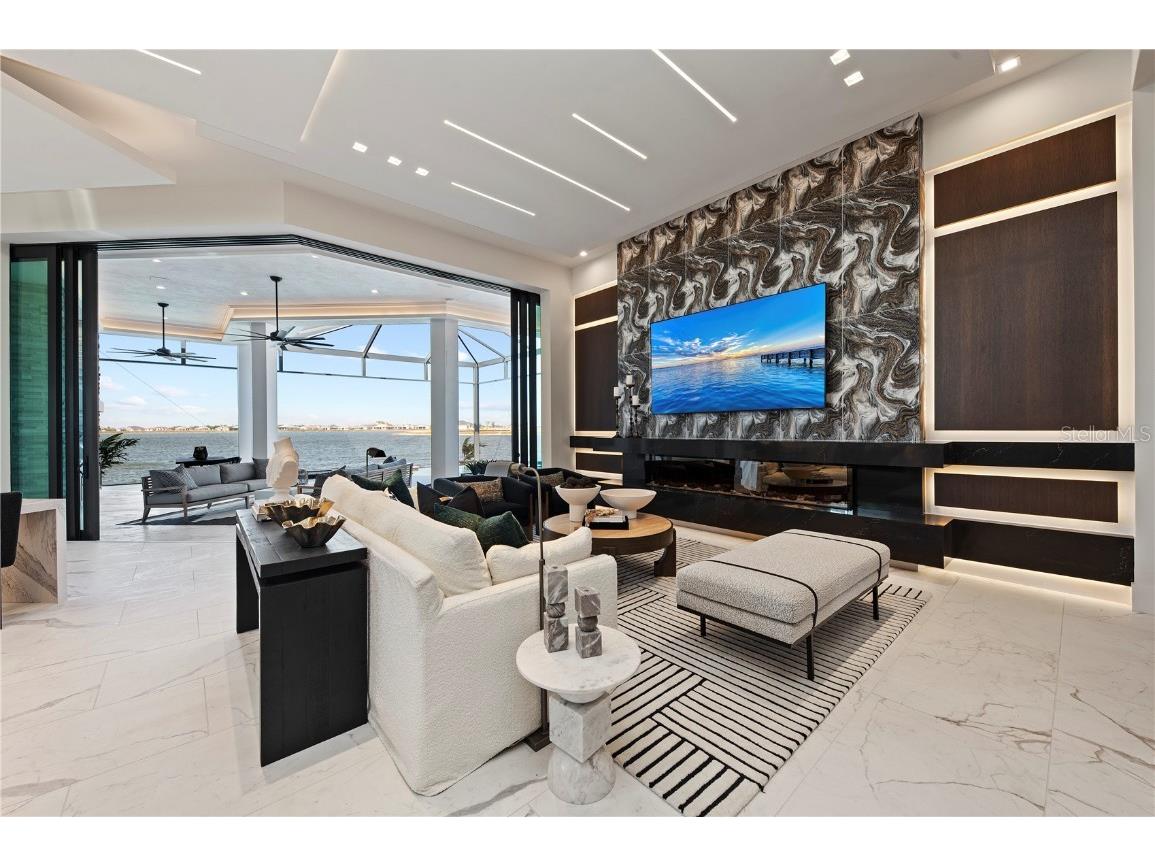 800 Blue Shell Loop Sarasota FL 34240 A4646528 image3