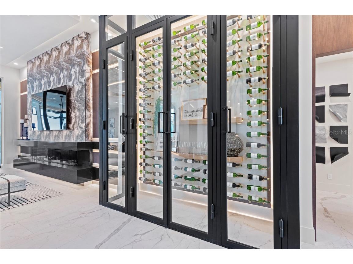 800 Blue Shell Loop Sarasota FL 34240 A4646528 image31