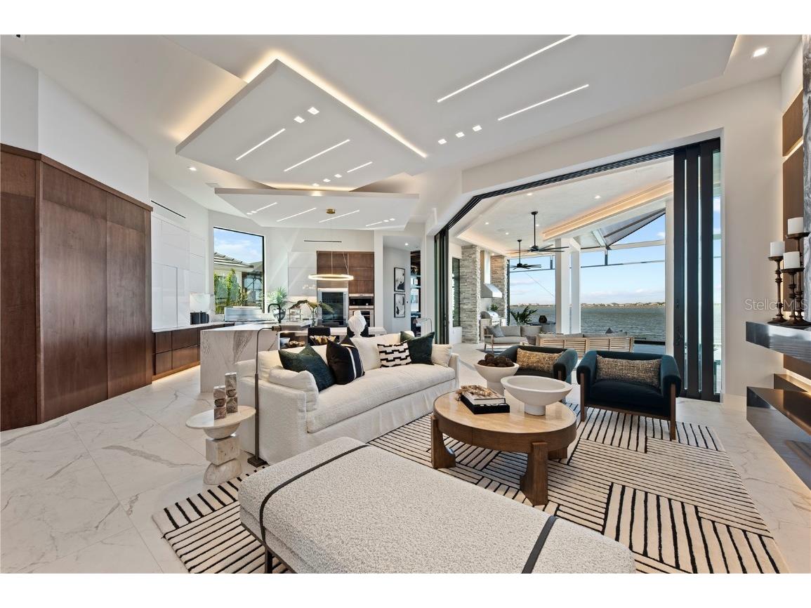 800 Blue Shell Loop Sarasota FL 34240 A4646528 image4