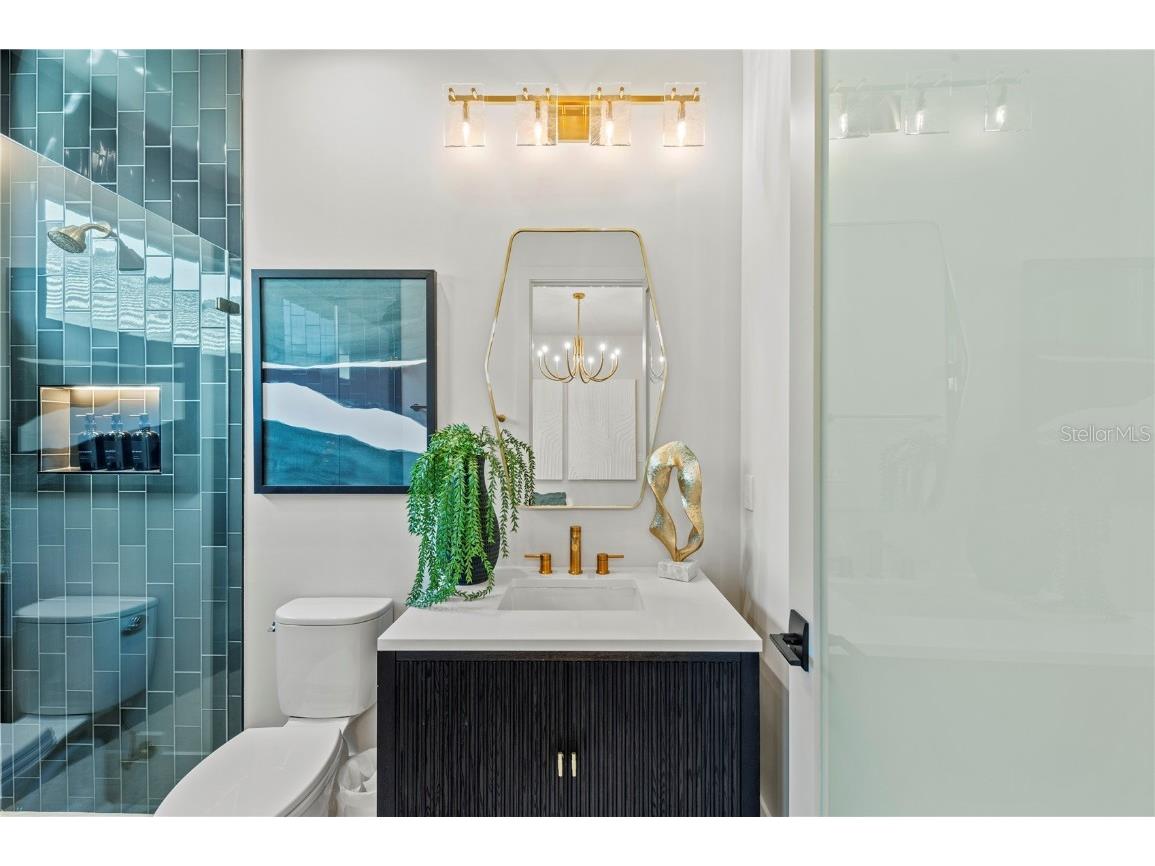 800 Blue Shell Loop Sarasota FL 34240 A4646528 image52