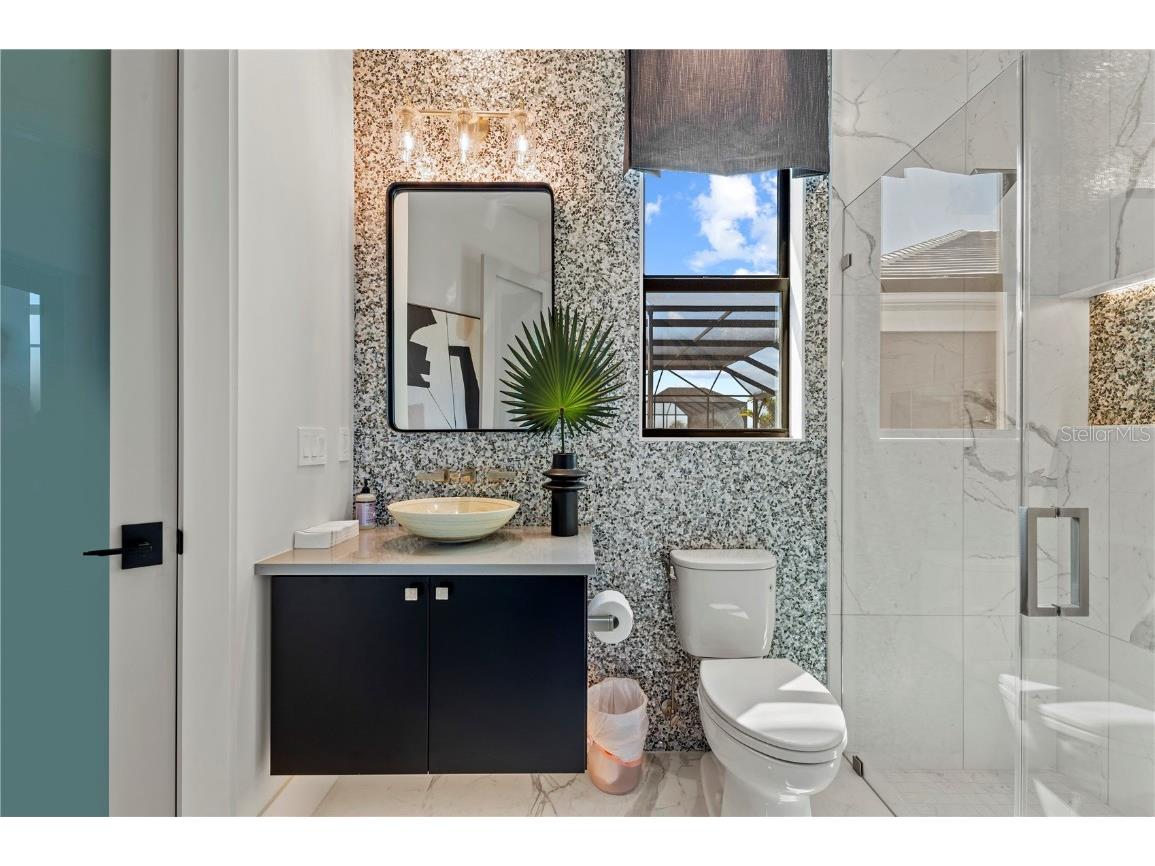 800 Blue Shell Loop Sarasota FL 34240 A4646528 image54