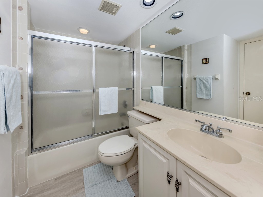 800 Capri Isles Boulevard #124 Venice FL 34292 N6138851 image12