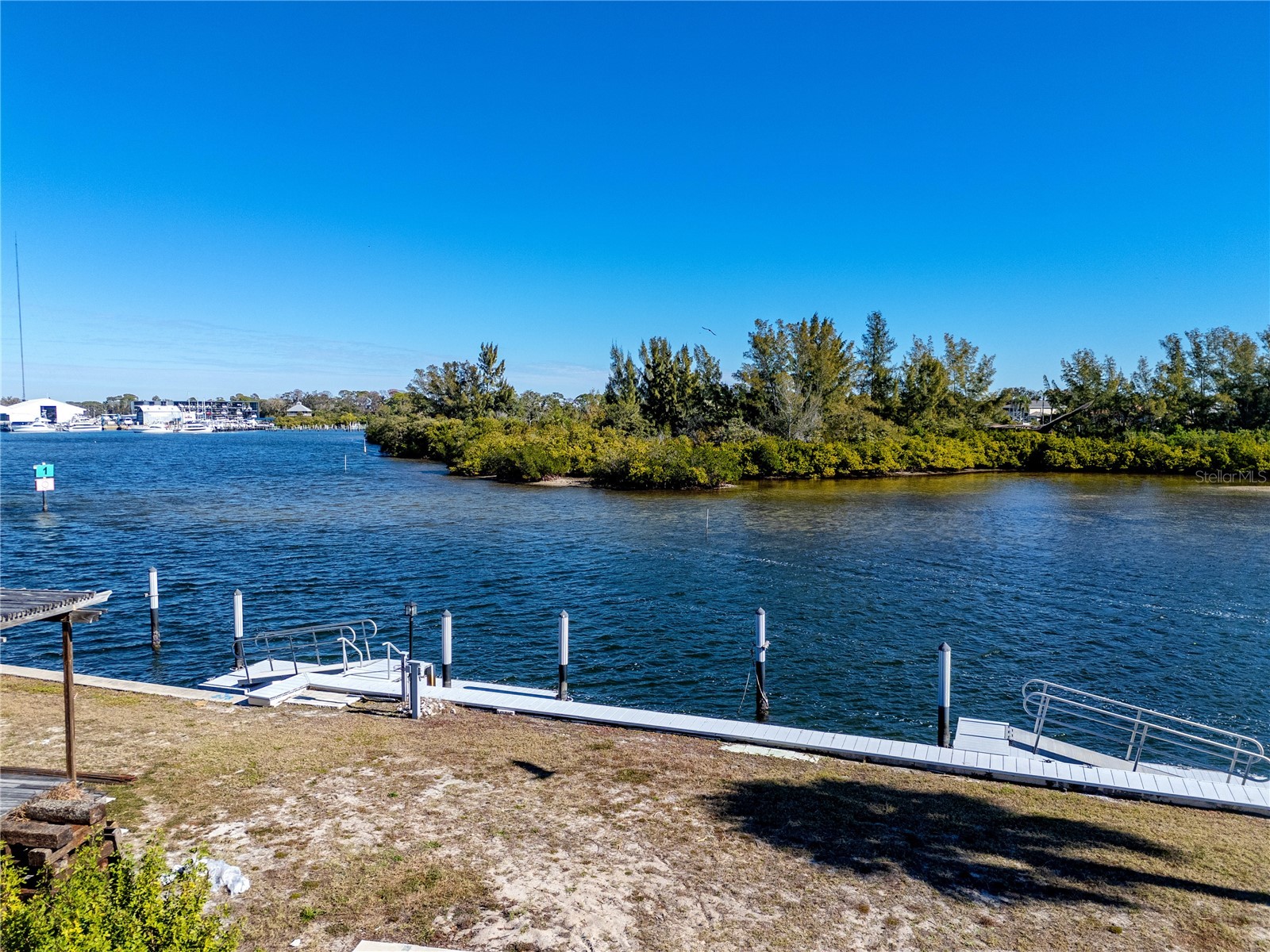 800 Chesapeake Drive #13 Tarpon Springs FL 34689 - BETWEEN TARPON & KREAMER BAYO TB8470312 image12