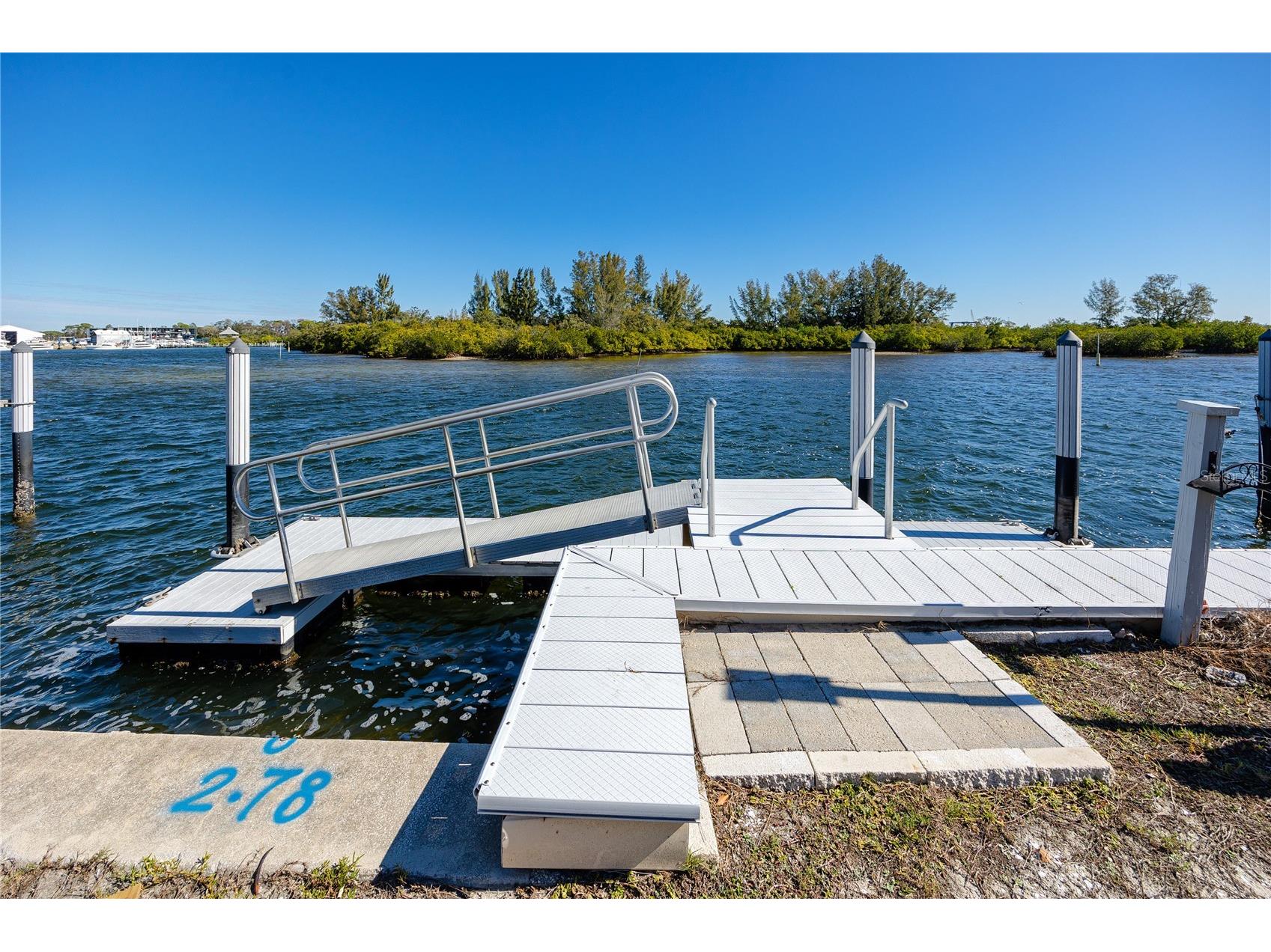 800 Chesapeake Drive #13 Tarpon Springs FL 34689 - BETWEEN TARPON & KREAMER BAYO TB8470312 image19