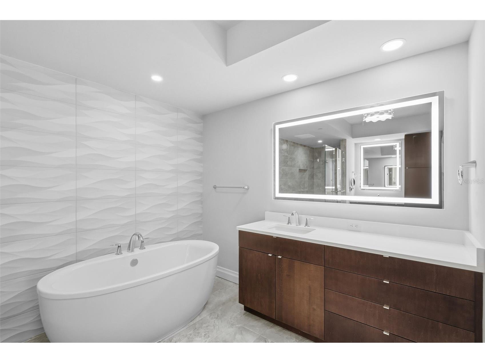 800 Collany Road #302 Saint Petersburg FL 33715 O6363055 image64