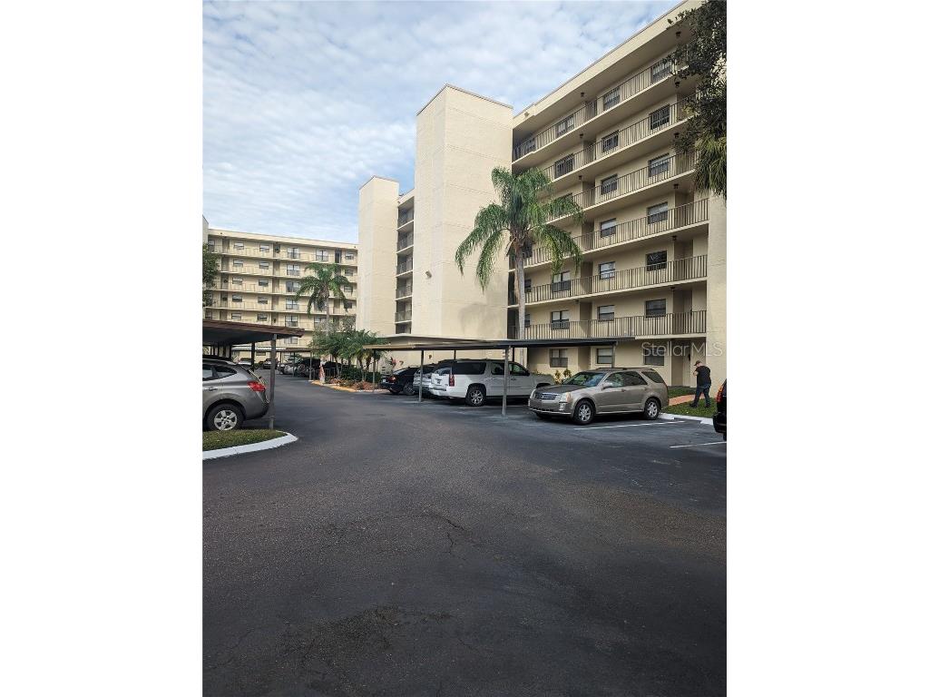 800 Cove Cay Drive #4C Clearwater FL 33760 U8221344 image1