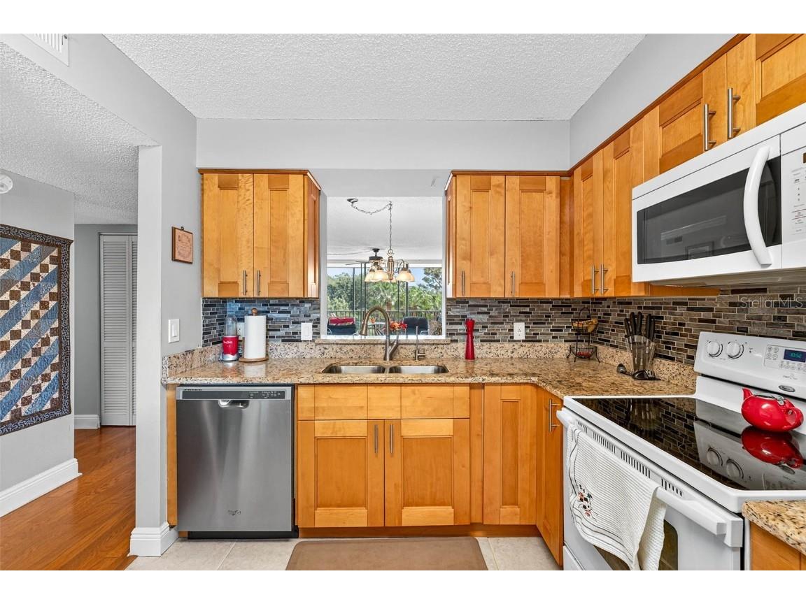 800 Cove Cay Drive #4D Clearwater FL 33760 TB8445736 image16