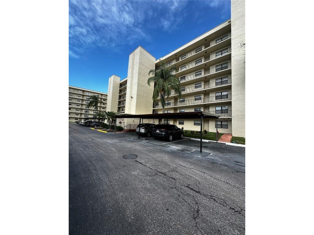 800 Cove Cay Drive #4F Clearwater FL 33760 TB8434131 image1