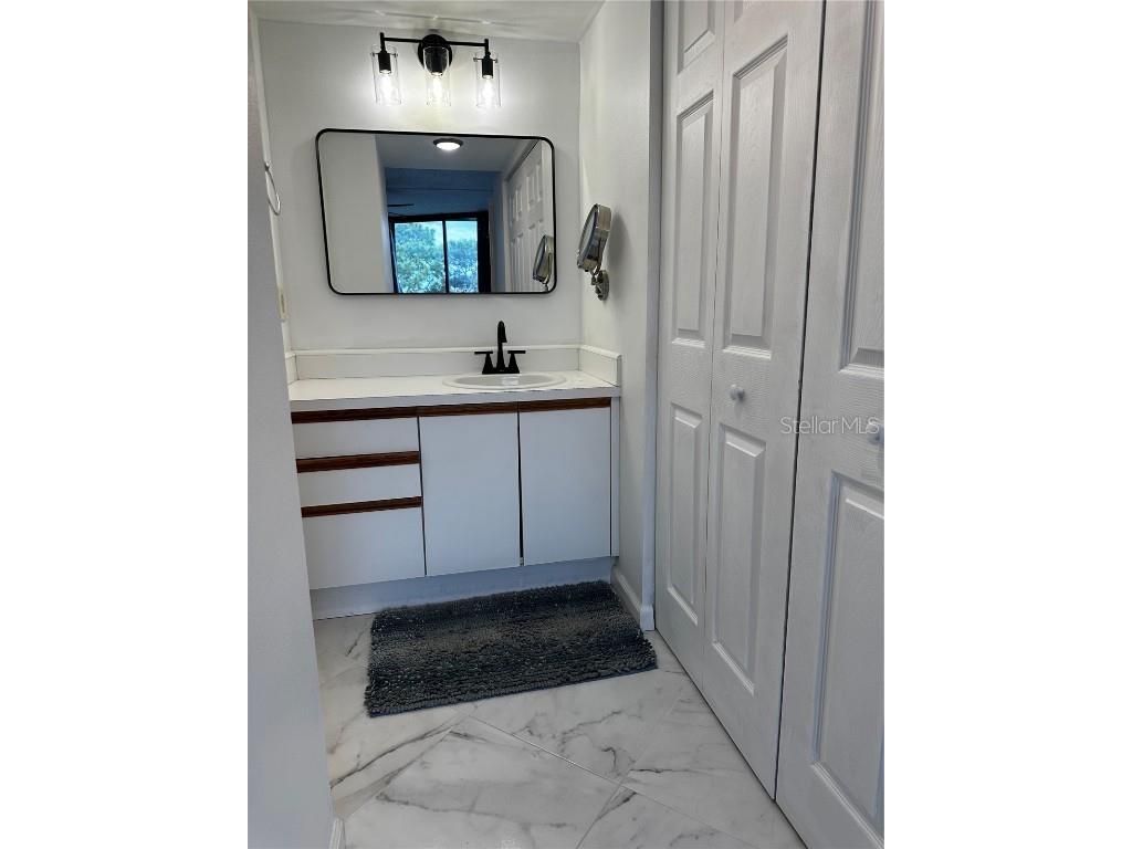 800 Cove Cay Drive #4F Clearwater FL 33760 TB8434131 image13