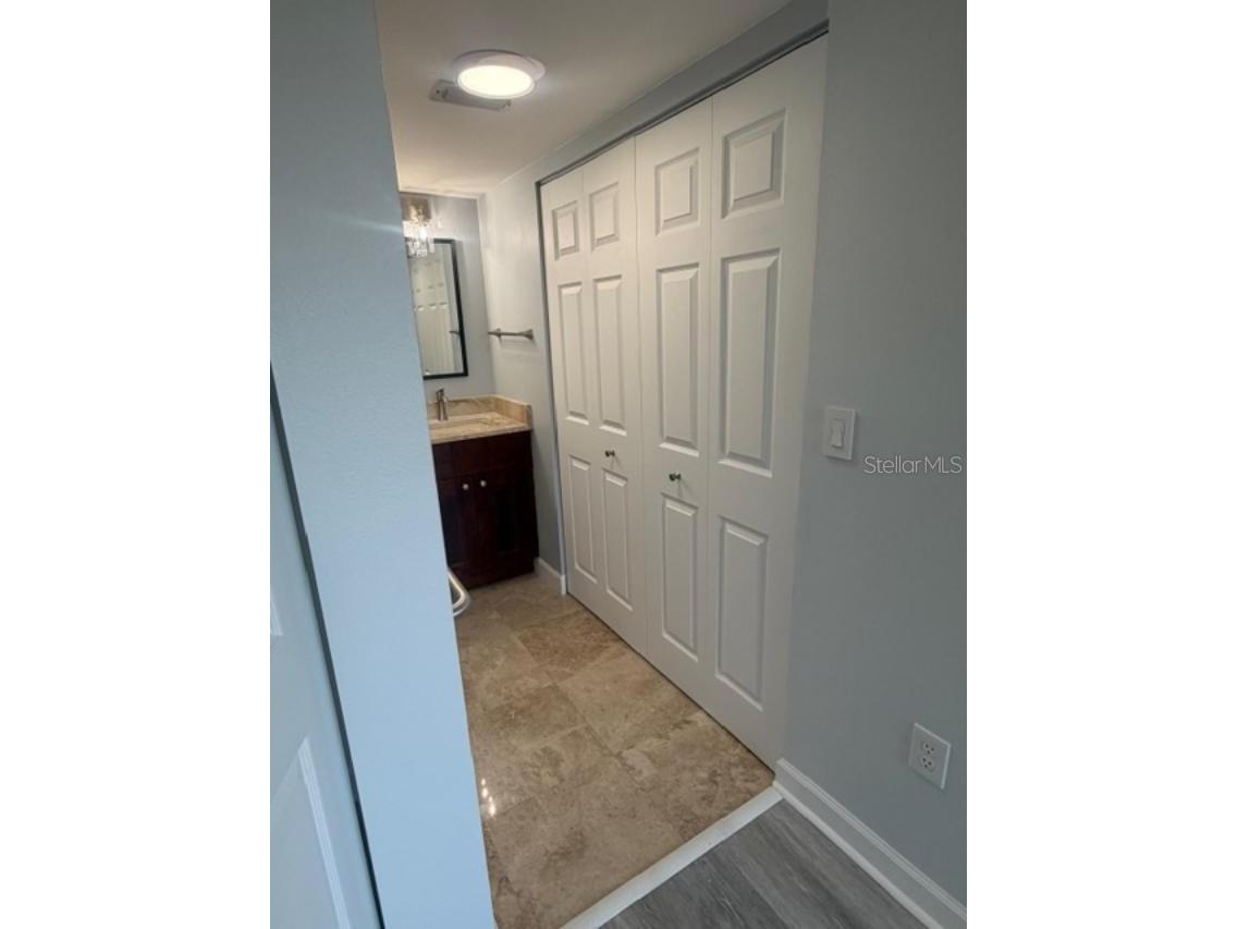 800 Cove Cay Drive #5G Clearwater FL 33760 TB8480105 image4