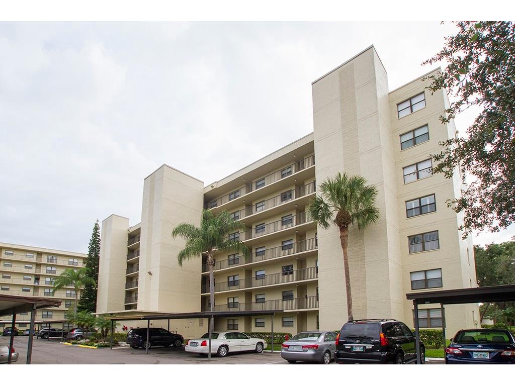 800 Cove Cay Drive #5G Clearwater FL 33760 - TAMPA BAY TB8526150 image1