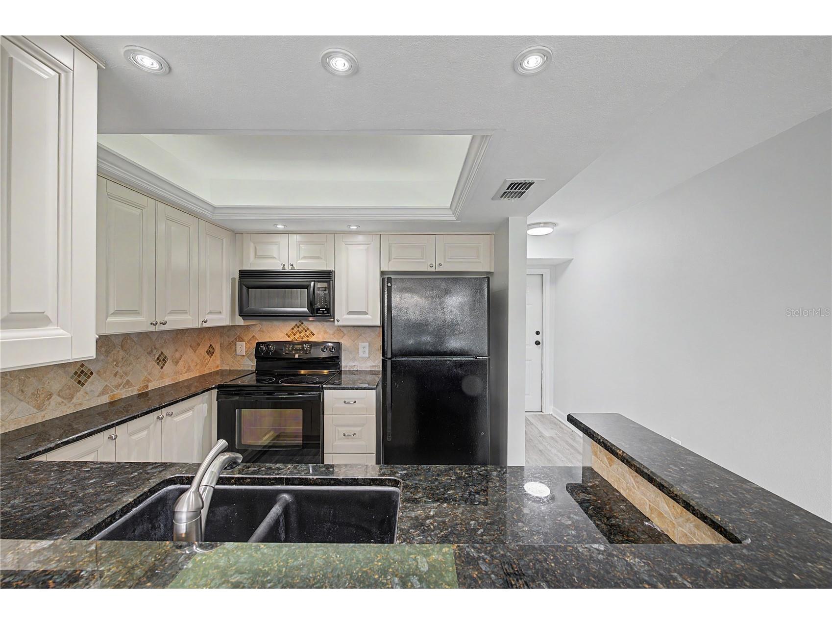 800 Cove Cay Drive #5G Clearwater FL 33760 - TAMPA BAY TB8526150 image7