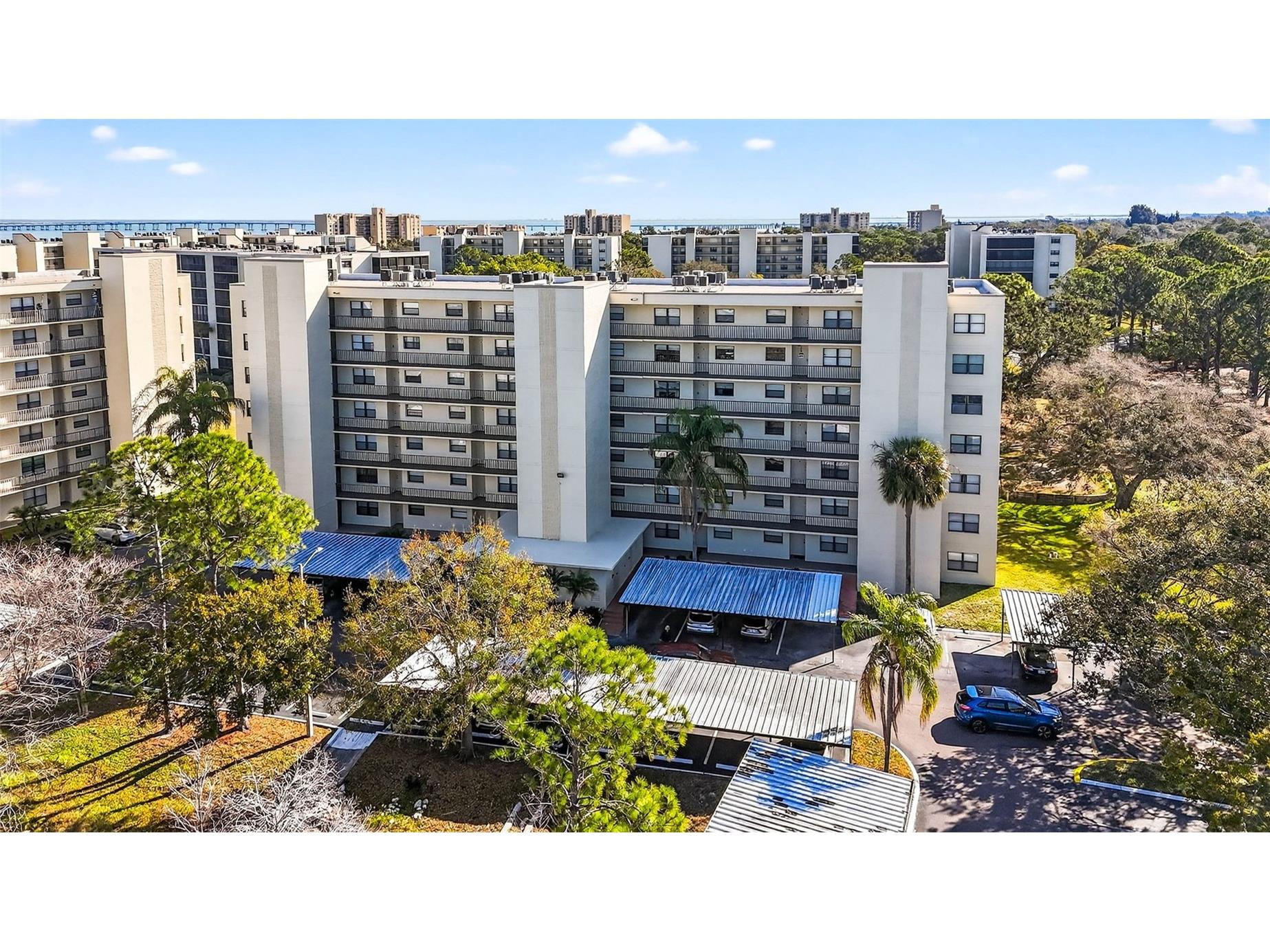 800 Cove Cay Drive #7D Clearwater FL 33760 TB8483413 image1
