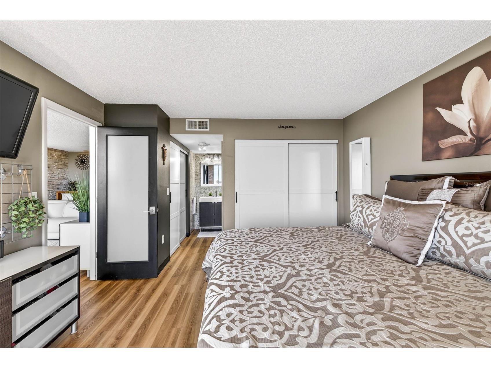 800 Cove Cay Drive #7D Clearwater FL 33760 TB8483413 image31