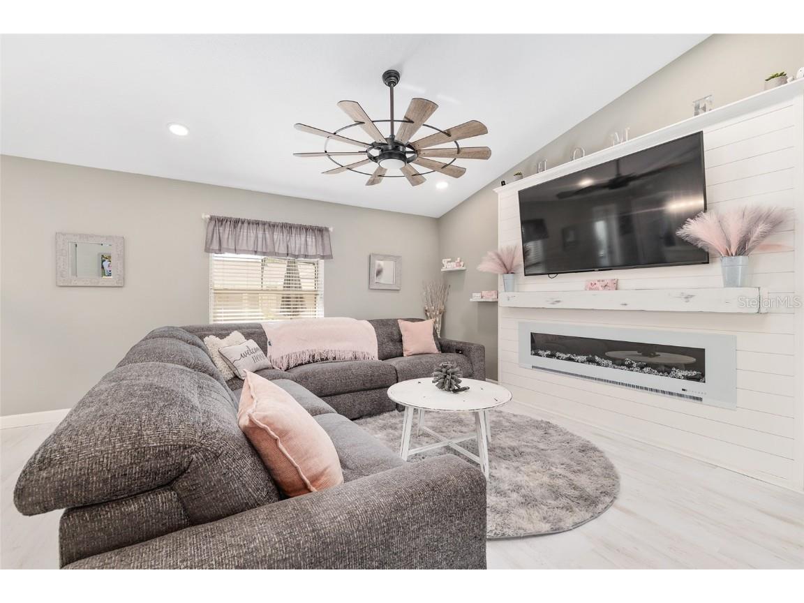 800 Crestview Circle N Wildwood FL 34785 G5103731 image14