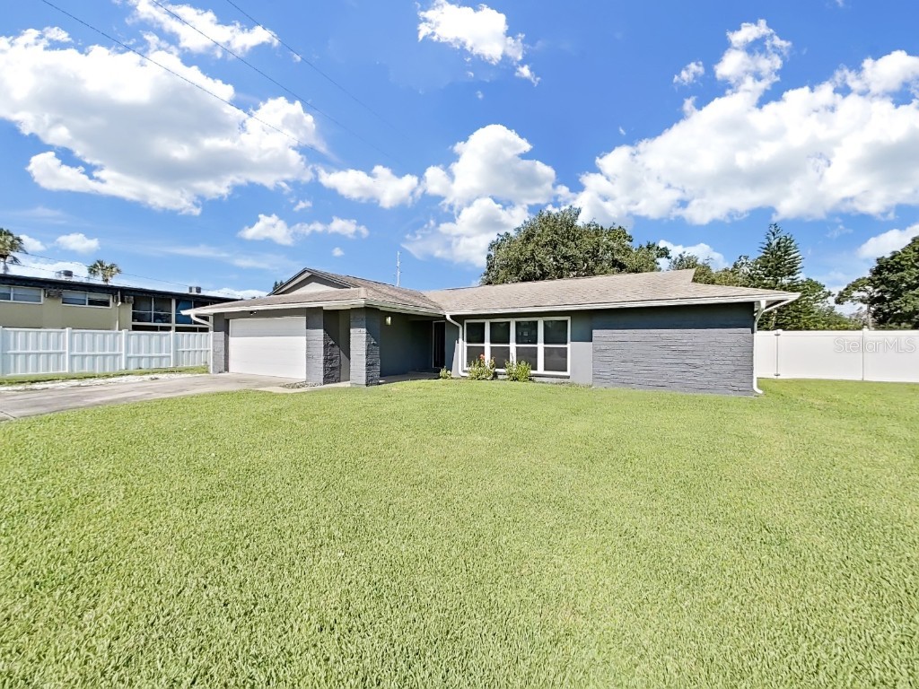 800 Embassy Road Largo FL 33771 TB8401257 image1