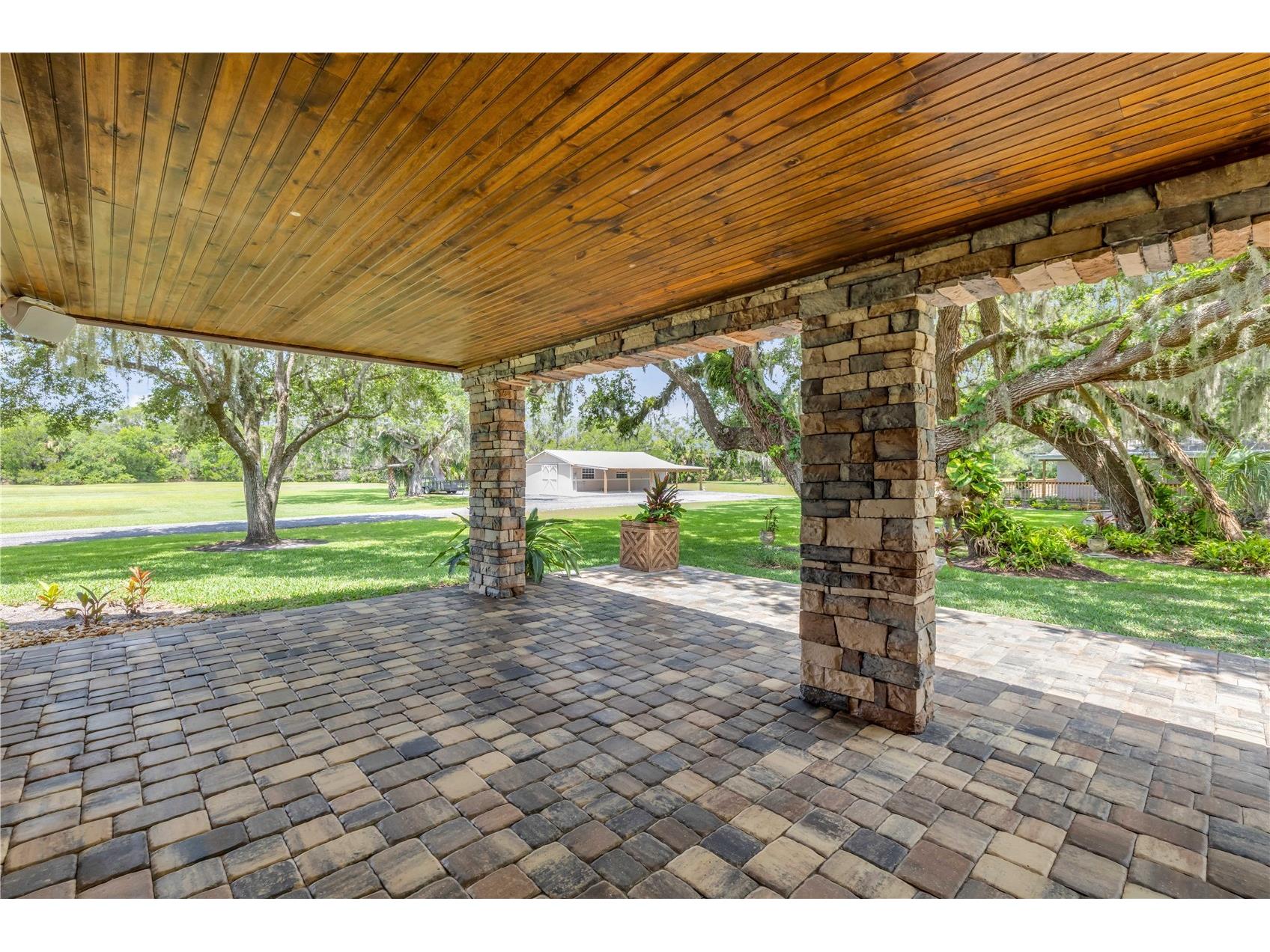 800 Hidden Oaks Lane Oak Hill FL 32759 NS1088593 image72