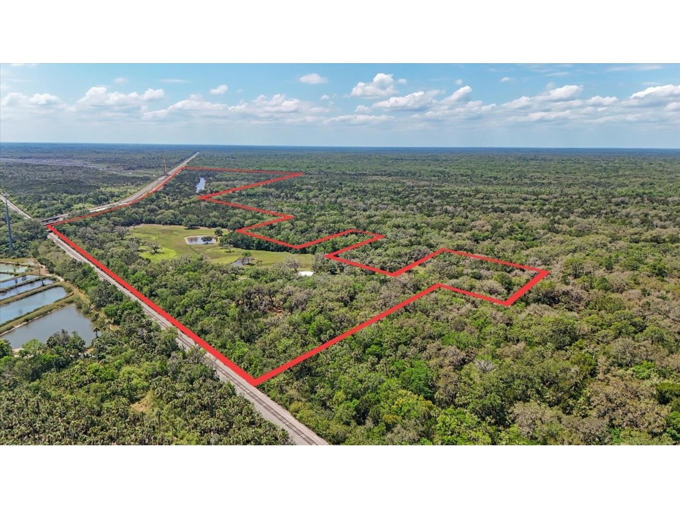 800 Hidden Oaks Lane Oak Hill FL 32759 V4942130 image3